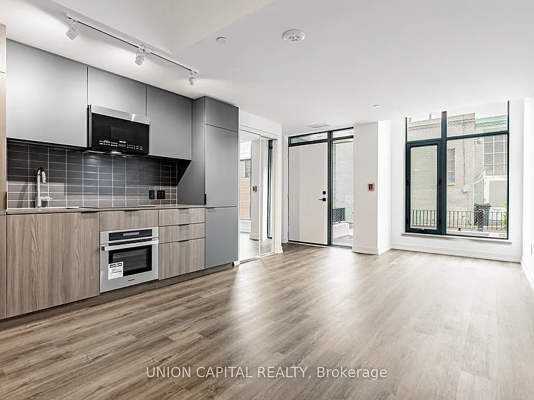 28 Eastern Ave #Townhouse 109 — Photo 10