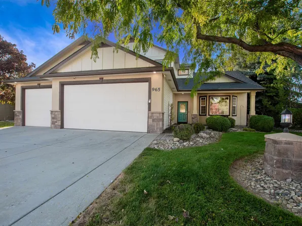 965 W Mollywood Dr, Nampa, ID 83686
