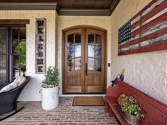 5th image of 7890 Lexsaturno Ln