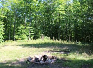 2351 Maple Hill Dr, Fairview, MI 48621