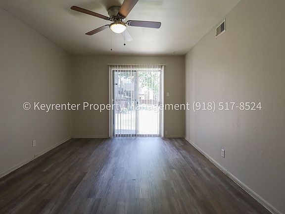 3rd image of 4318 E 67th St Unit 571