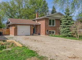 4 Selby St, Innisfil, ON L0L1L0