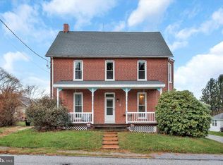 47 Mill St, Stewartstown, PA 17363