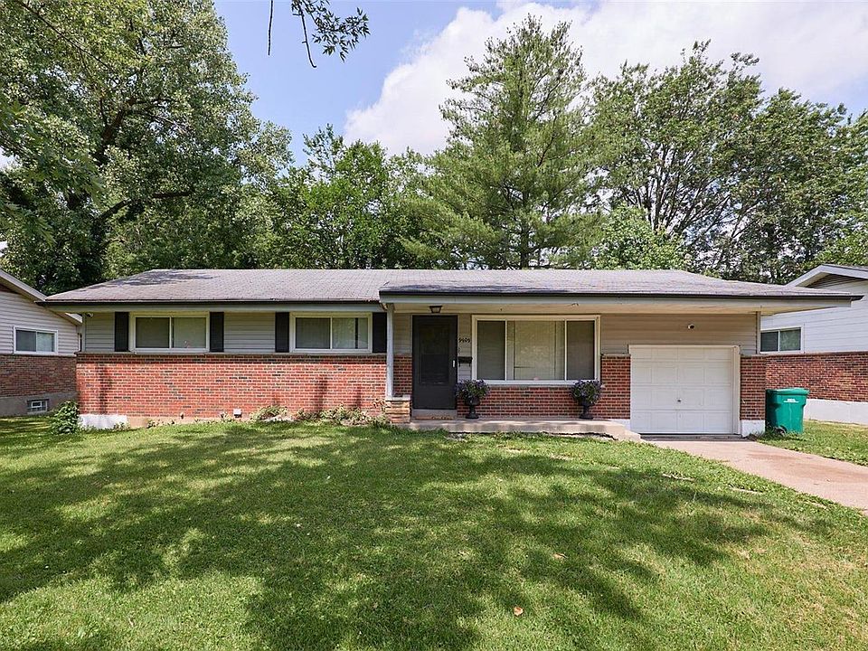 1st image of 9909 Castle Dr