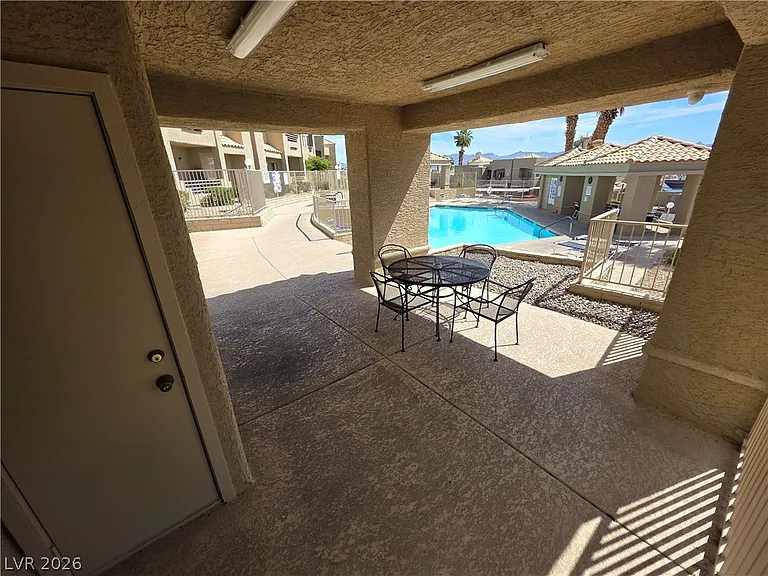 2200 Highpointe Dr #201 — Photo 27
