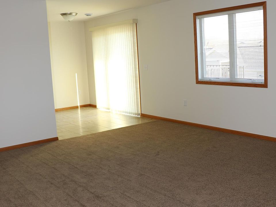 LVR / Dining Room