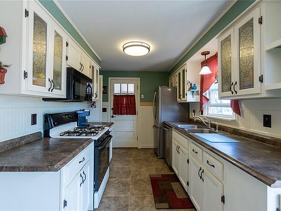 4th image of 58 Morningside Dr
