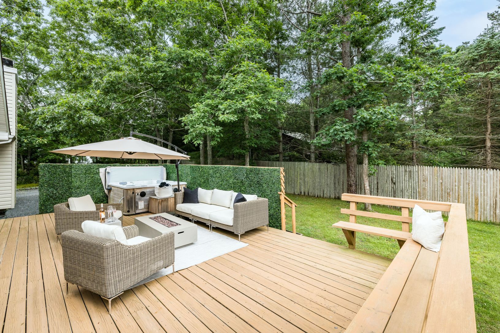  Existing Cottage Patio