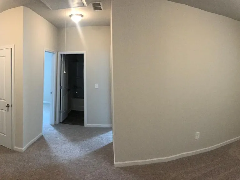 136 Hickory Village Cir — Photo 18