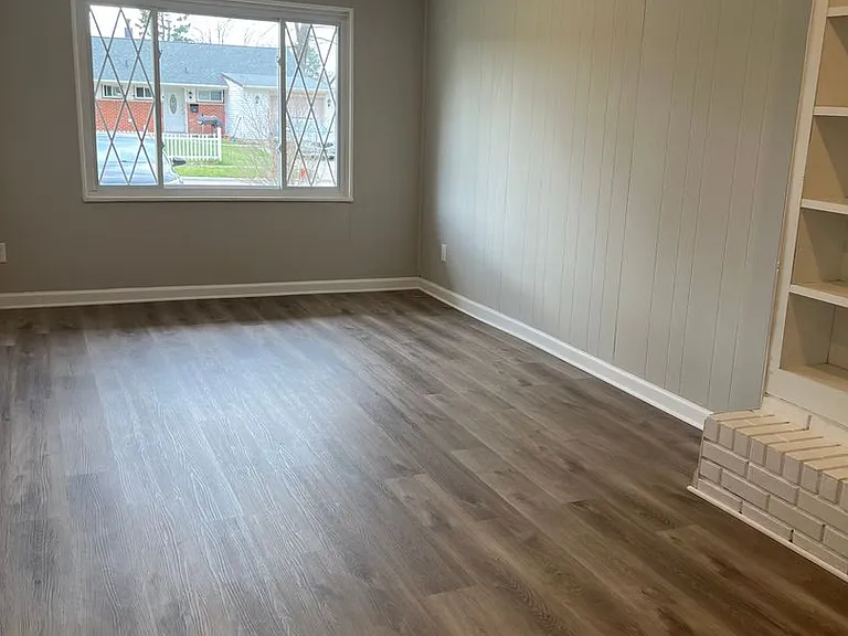 8826 Cabot Dr — Photo 10