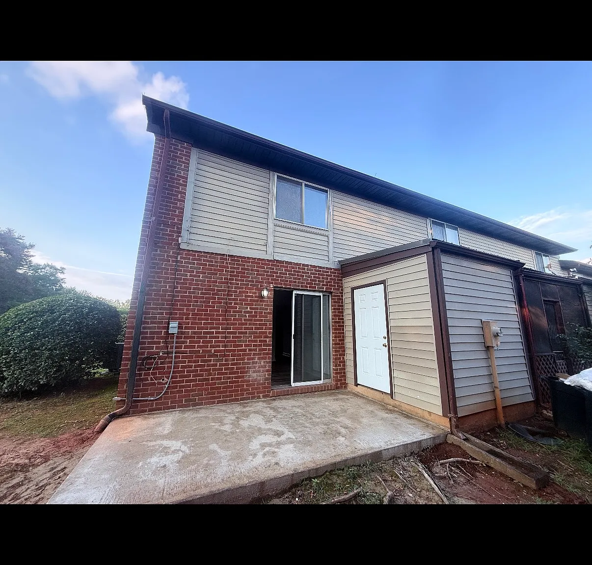 3 bed, 1494 sqft, $1,500 — Photo 2