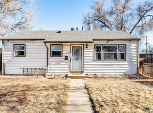 1940 Clinton St, Aurora, CO 80010