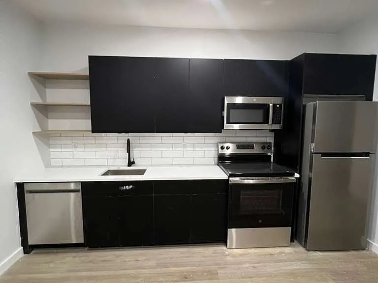 486 Market St #303 — Photo 1