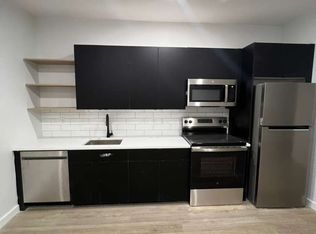 486 Market St #303, Newark, NJ 07105