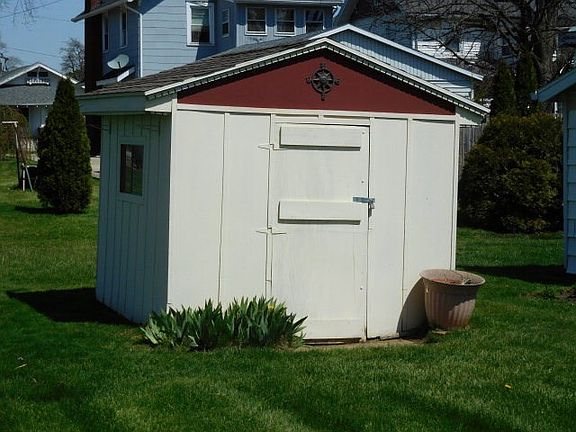Shed