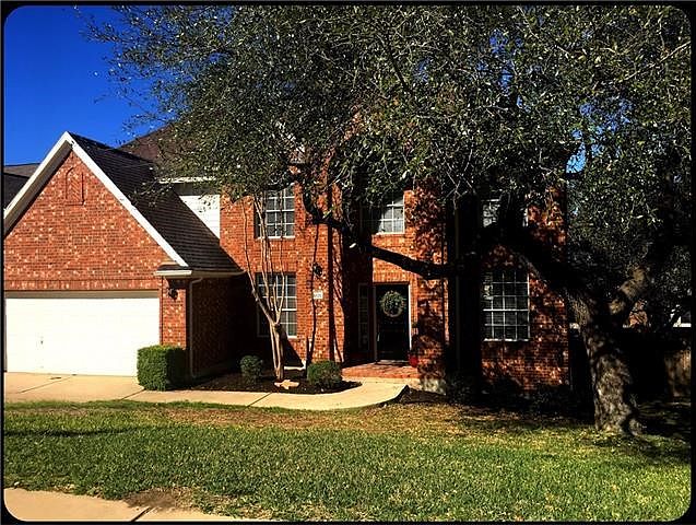 1st image of 1021 Savanna Ln