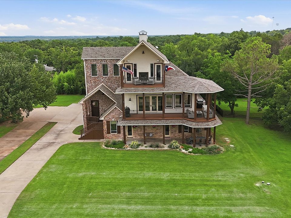 1st image of 131 Panorama Cir