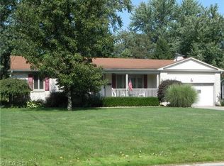 4244 Nottingham Ave, Youngstown, OH