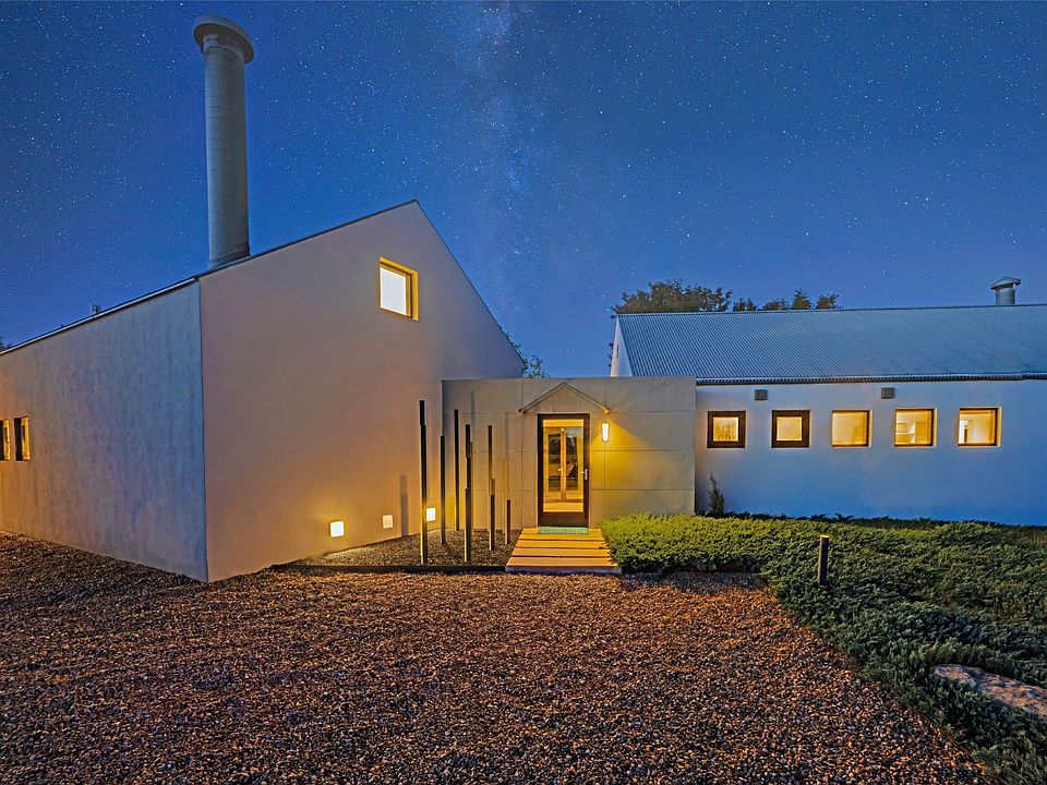 1st image of 7 Camino Don Patron
