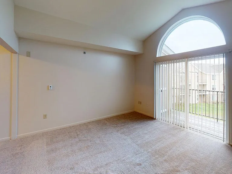 Hunters Pond Apartment Homes — Photo 8