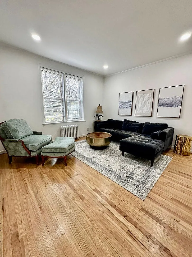 2423 Cambreleng LLC — Photo 2