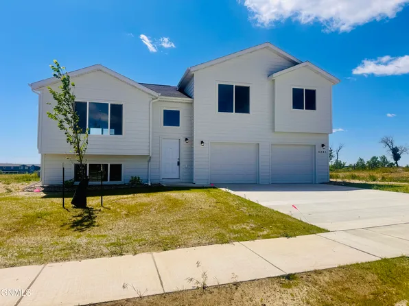 3201 10th Ave NE, Watford City, ND 58854