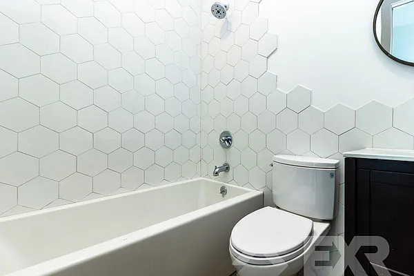 Rented by EXR | media 8