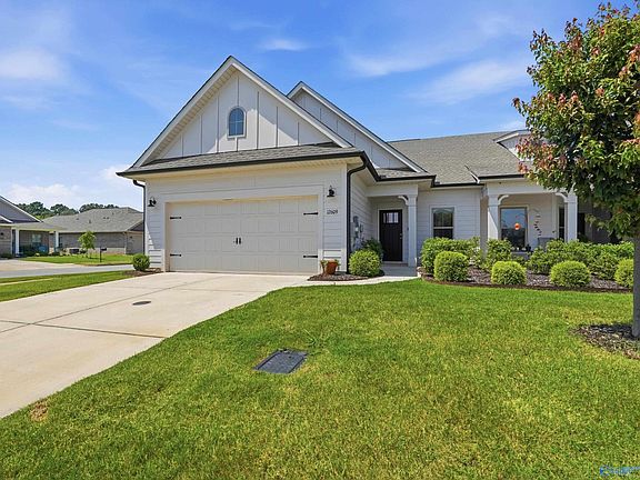 2nd image of 12609 Whitcomb Cir