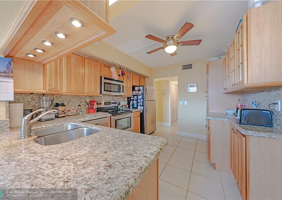 106 Lake Emerald Dr APT 212, Oakland Park, FL 33309 Zillow