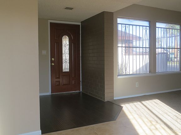 2nd image of 4653 Plata Del Sol Dr