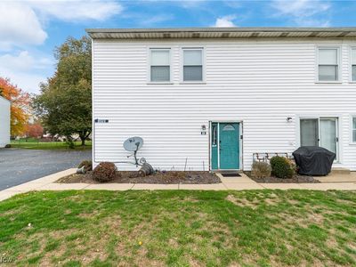 2511 Royal County Down Dr, Uniontown, OH, 44685