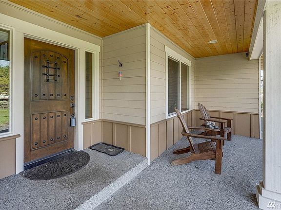 5th image of 5716 60th St SE