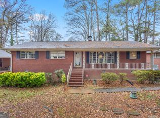2205 Plantation Dr, East Pt, GA 30344