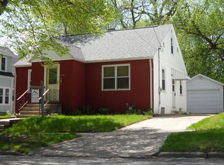 1012 Emilie St, Green Bay, WI 54301