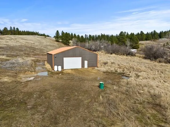 11707 E Tallman Rd, Chattaroy, WA 99003