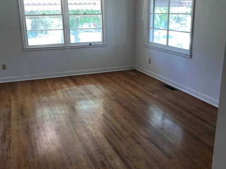 407 Imperial Blvd — Photo 8