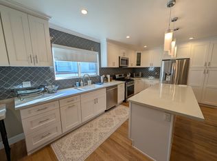 5768 Graves Ave, Encino, CA 91316