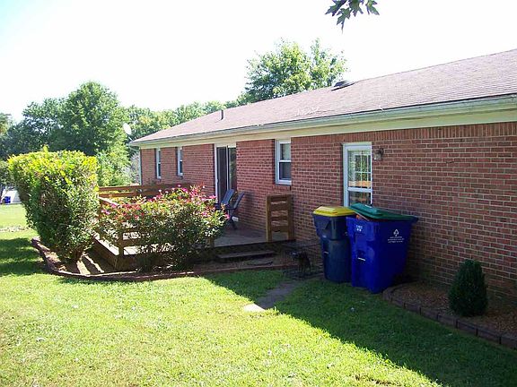 2nd image of 117 Crescent Dr