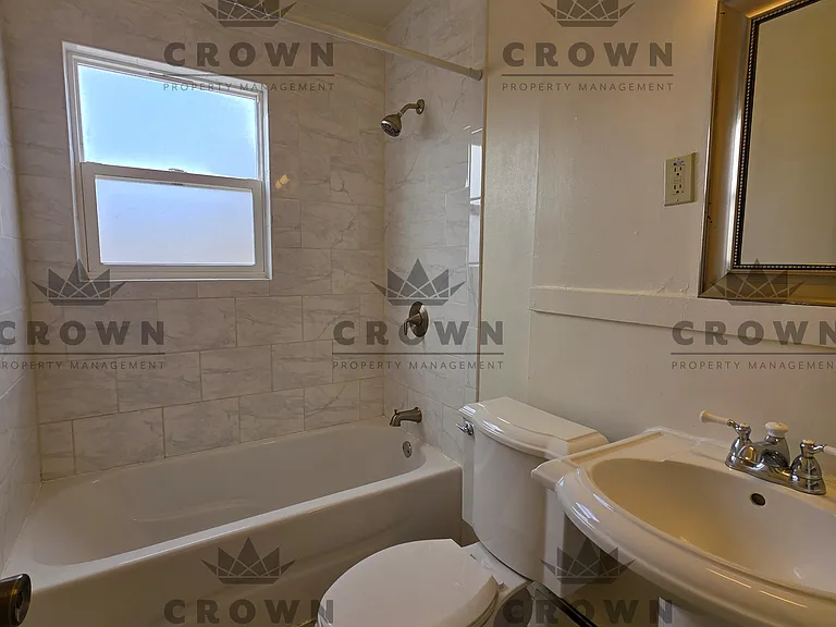 3318 Duff Ave #2 — Photo 3