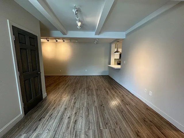 780 Farmington Ave #A — Photo 8