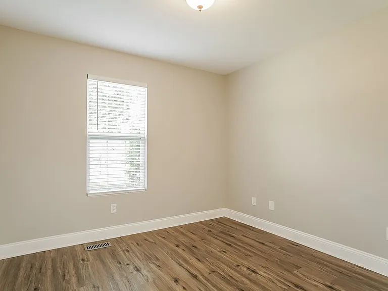 143 Locket Dr — Photo 14