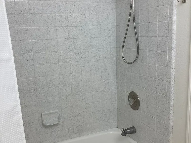 901 Russell Ave #206 — Photo 7