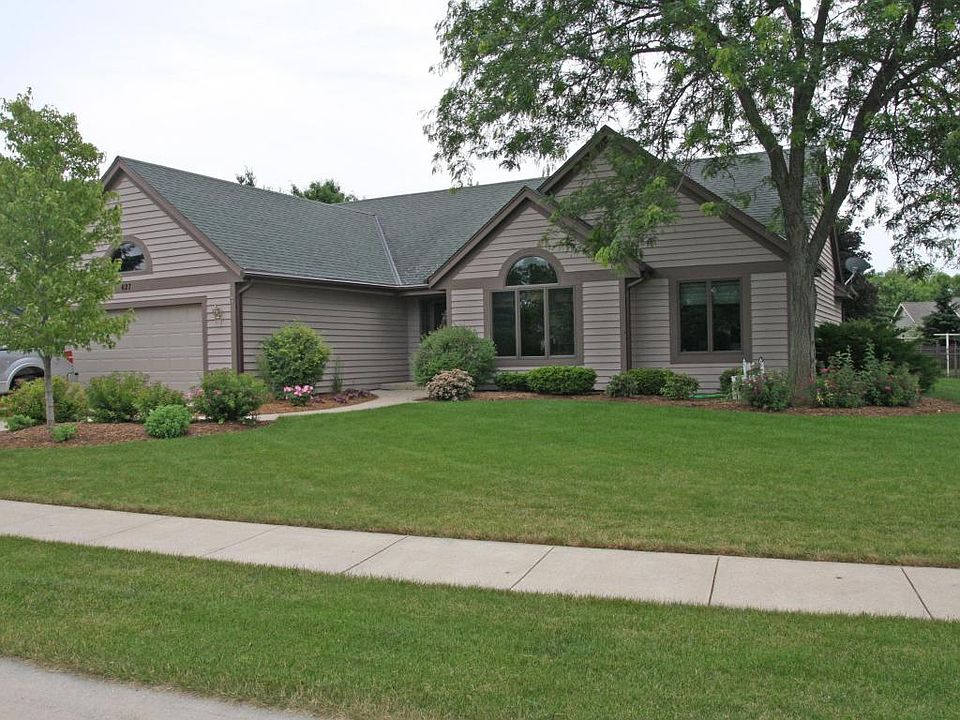 1st image of 627 Skylark Dr