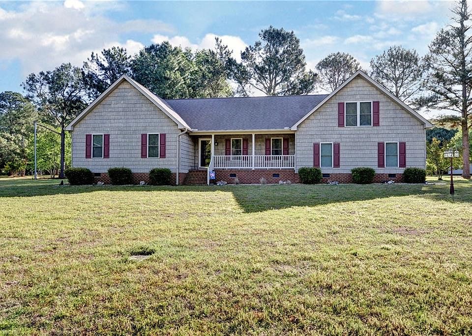 1st image of 42 Gurwen Dr