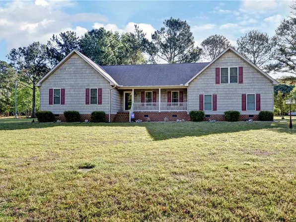 42 Gurwen Dr, Smithfield, VA 23430