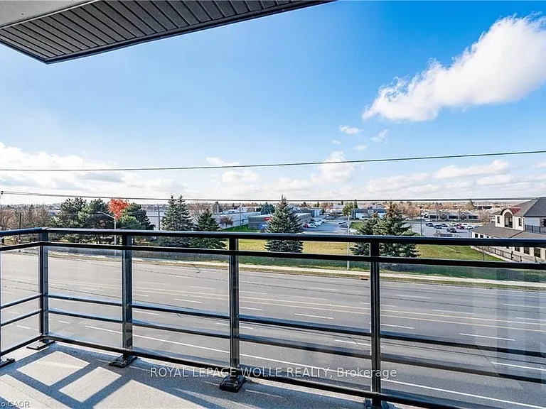 255 Northfield Dr E #302 — Photo 34