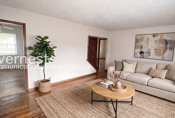 3rd image of 3012 Hamilton Ave