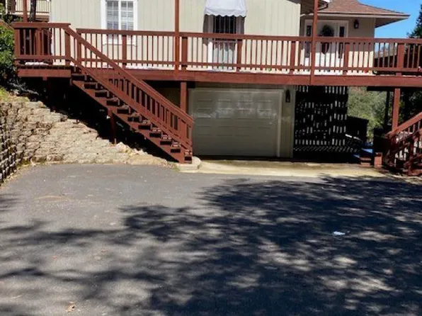 18998 Stag Cir, Tuolumne, CA 95379