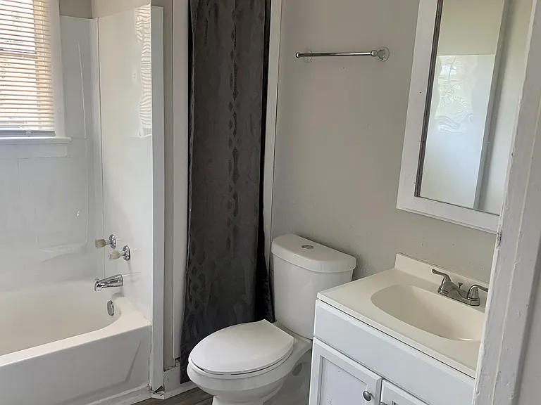 2710 Pennsylvania Rd — Photo 6