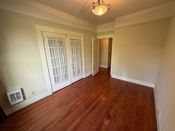 4th image of 770 Oak St #4